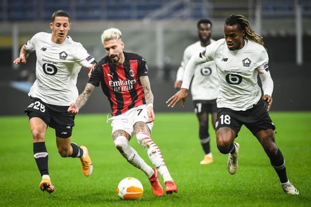 天博体育詹姆斯在美国队比赛中出色防守今夜深圳男篮战术微调,赛前马赛调整名单以备欧联看傻球迷的简单介绍